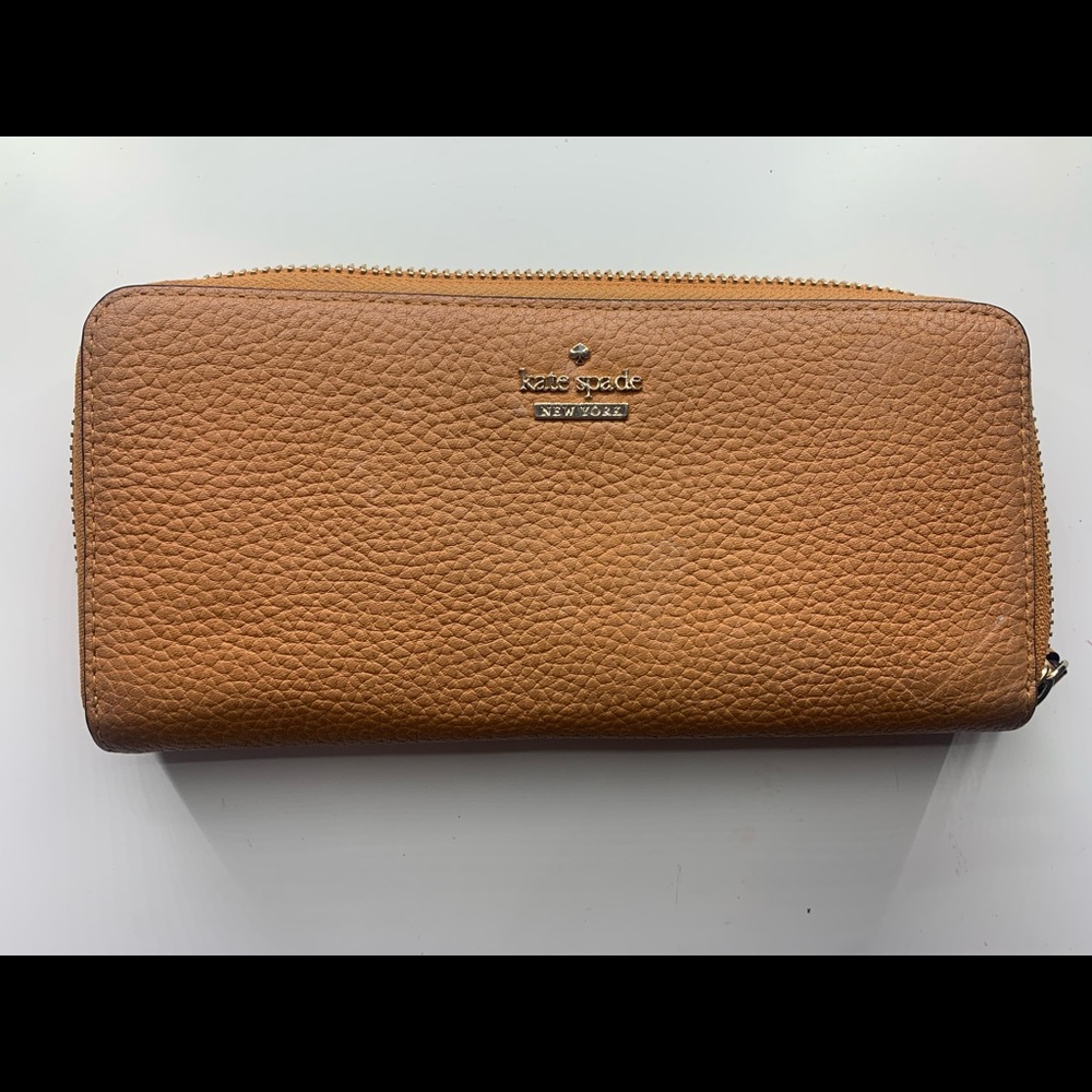 Kate Spade Zipper Wallet
